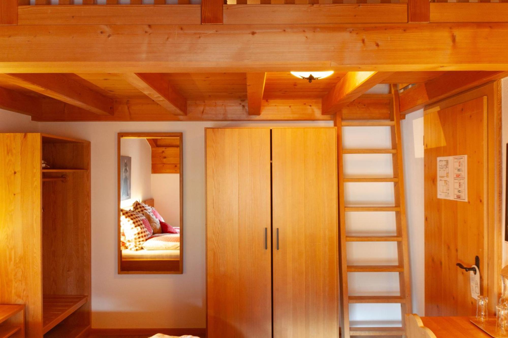 Hotel Madrisajoch Sankt Antönien Екстериор снимка