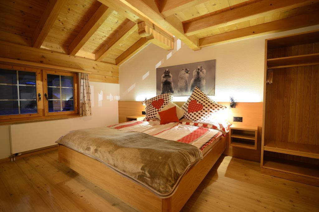 Hotel Madrisajoch Sankt Antönien Екстериор снимка