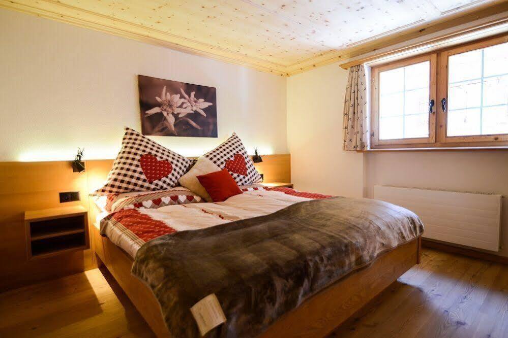 Hotel Madrisajoch Sankt Antönien Екстериор снимка